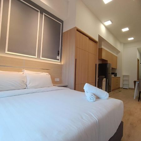 Cl 27A Insta Klcc View & Infinity Pool View Apartment Kuala Lumpur Exterior photo