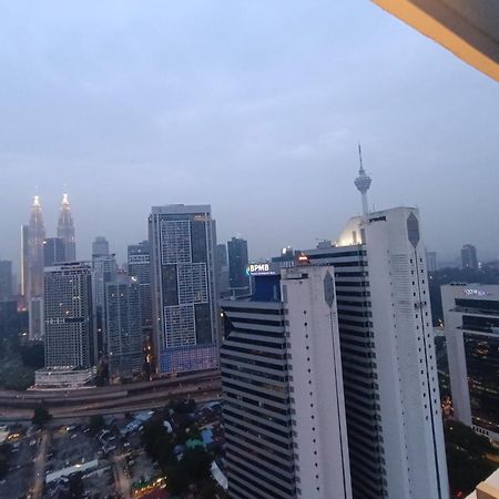 Cl 27A Insta Klcc View & Infinity Pool View Apartment Kuala Lumpur Exterior photo