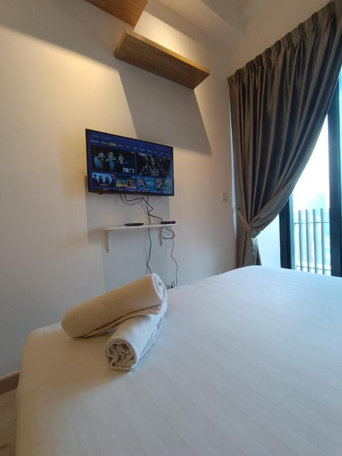 Cl 27A Insta Klcc View & Infinity Pool View Apartment Kuala Lumpur Exterior photo