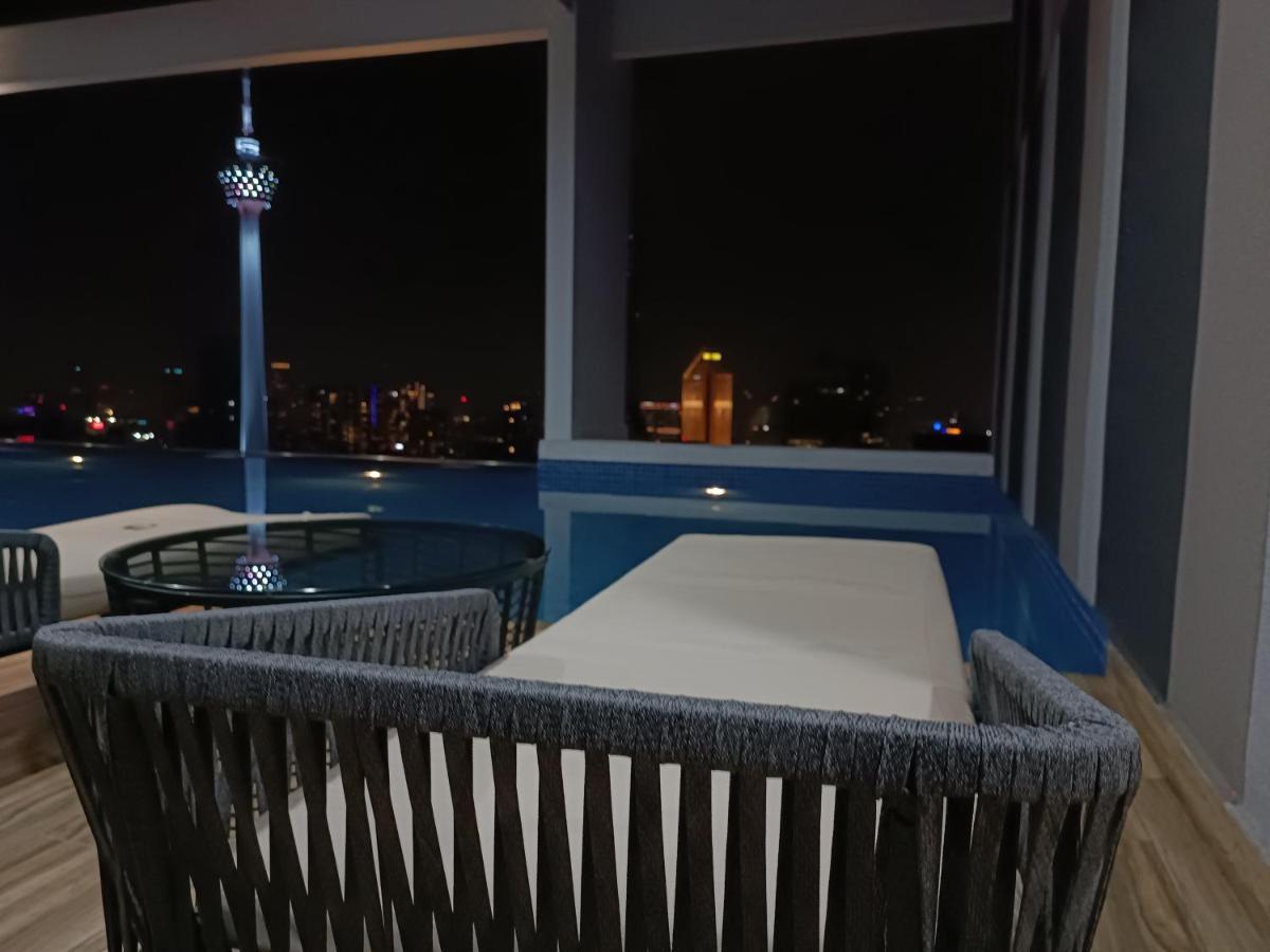 Cl 27A Insta Klcc View & Infinity Pool View Apartment Kuala Lumpur Exterior photo