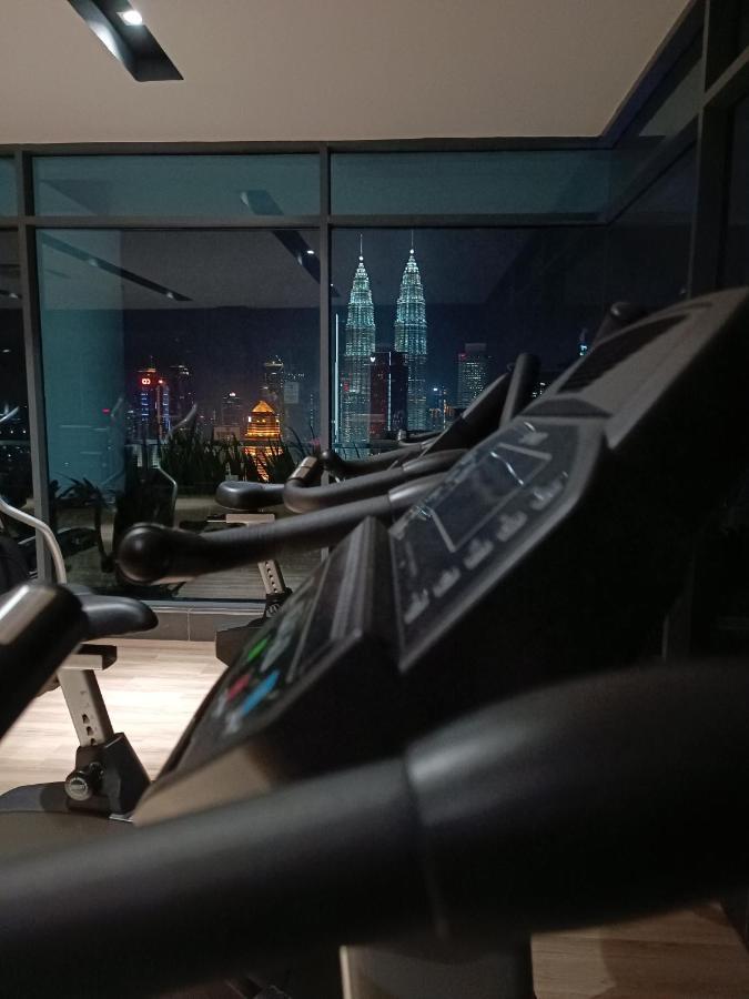 Cl 27A Insta Klcc View & Infinity Pool View Apartment Kuala Lumpur Exterior photo